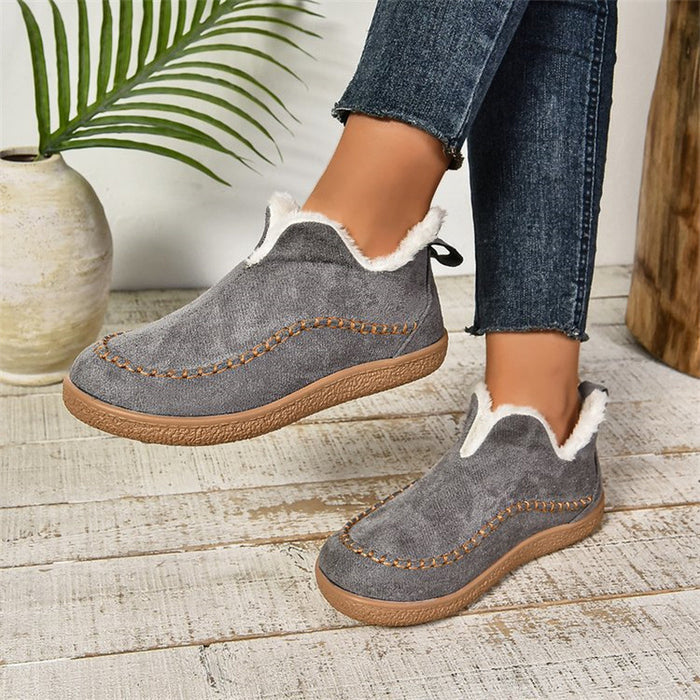 Ocieplane botki zimowe damskie z wycięciem V – płaskie