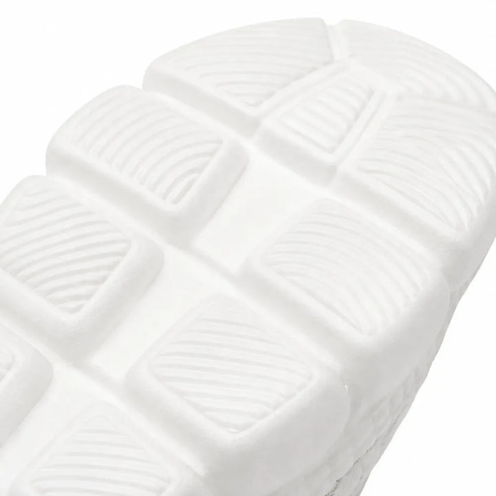 Stelline – Sneakers na platformie z siateczki w gwiazdki dla kobiet, oddychające białe