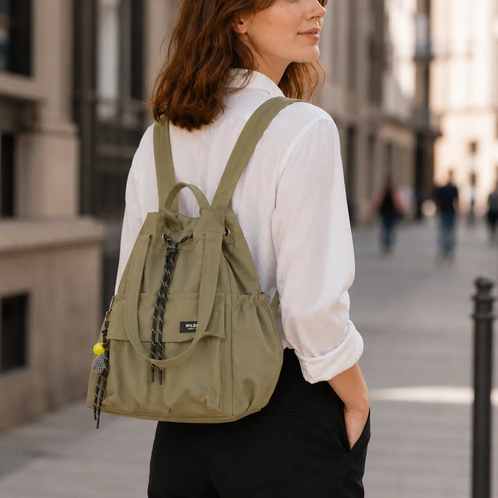 Torba Carryall – Konwertowalna torba z troczkami i plecak z kieszeniami cargo