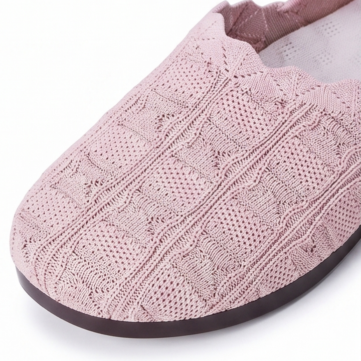 Soflyn – Przewiewne Woven Slip-On Flats