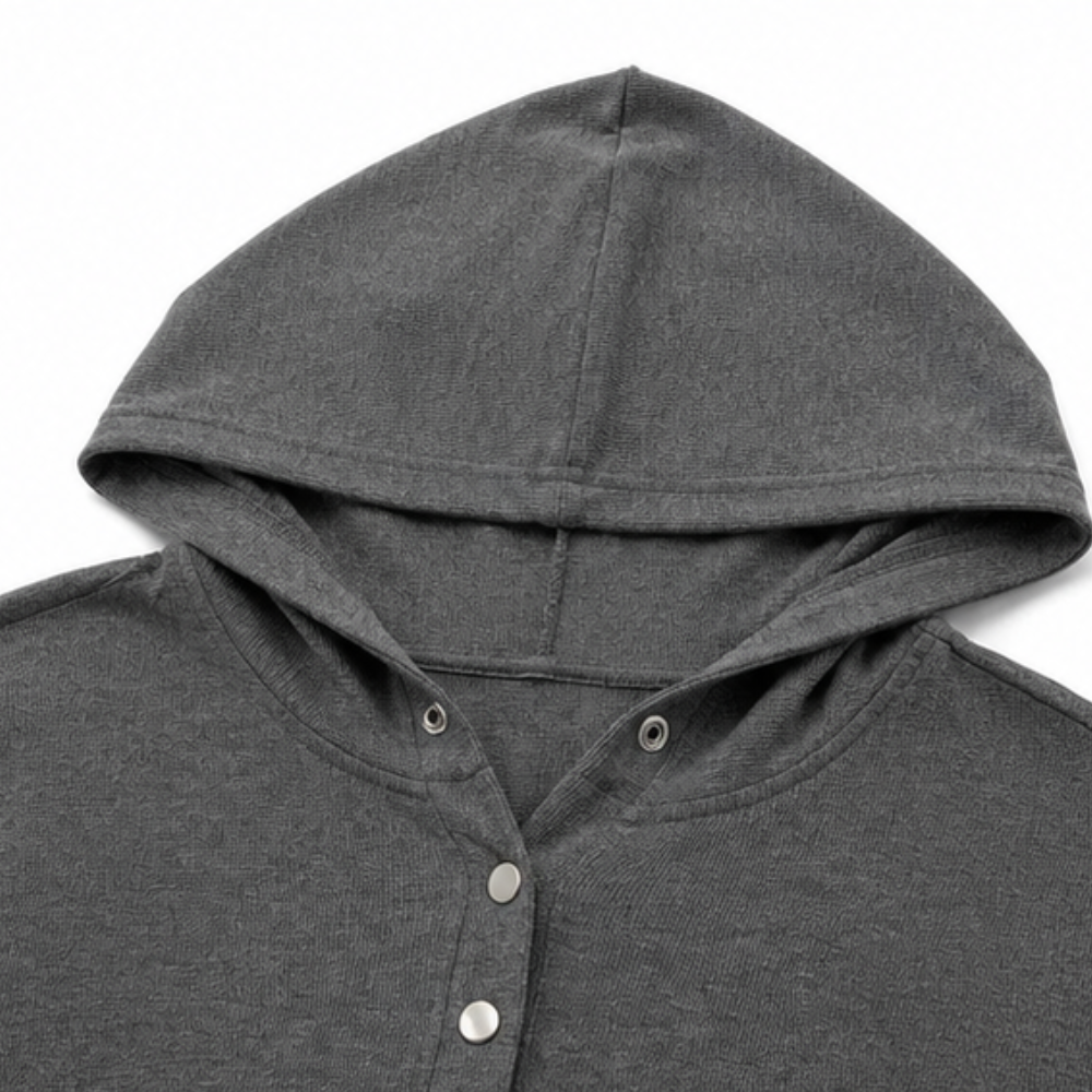 Wearbella – Lekki Kaptur z Guzikami i Splotem Waflowym