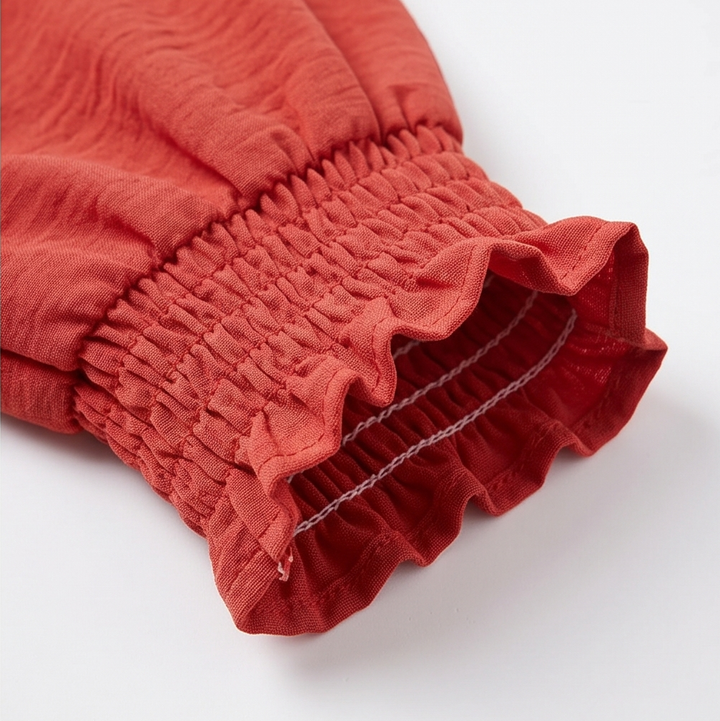 Belvora – Bluzka z Lantern Sleeve i dekoltem w serek