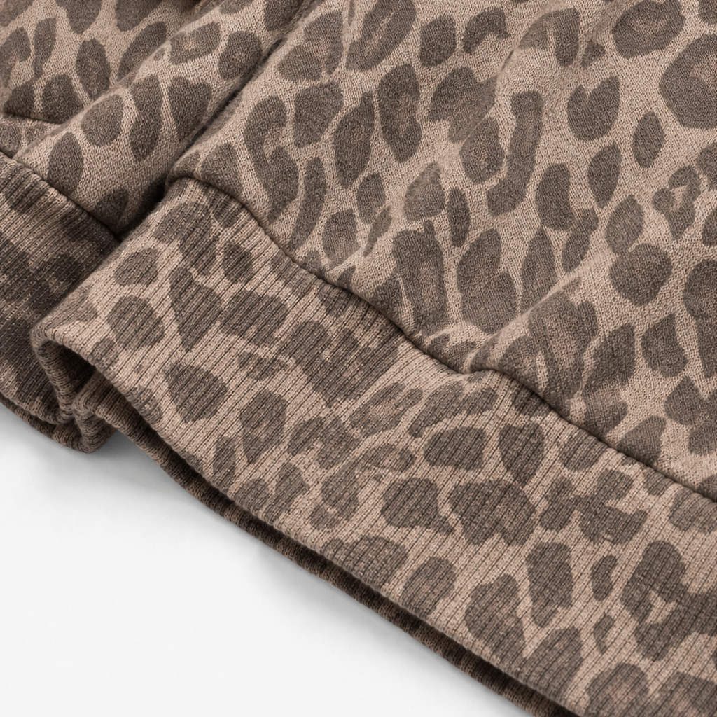 Marrylene – Oversize Sweter z Wzorem Panterki