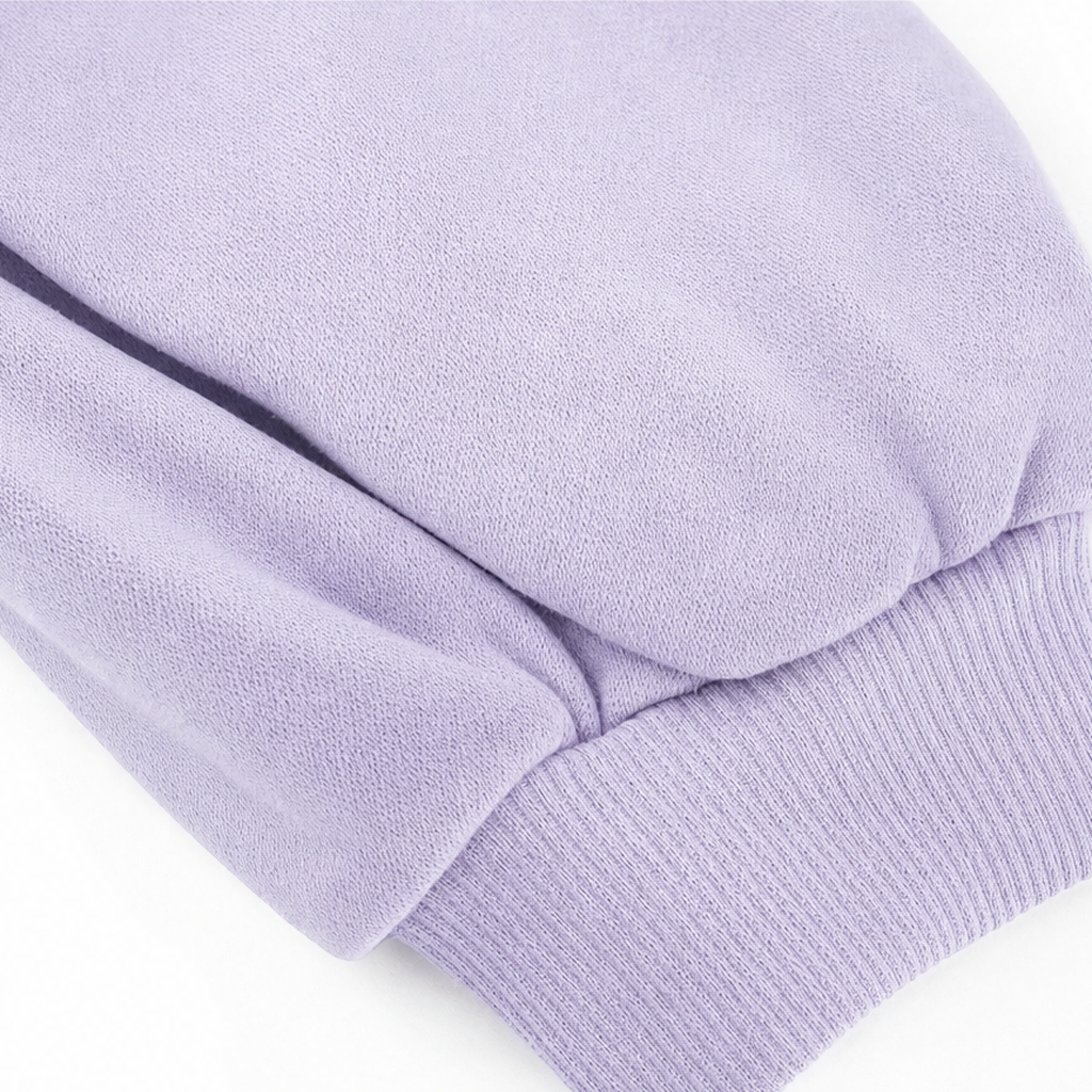 Lacebella – Sweter z kwiatowym koronkowym panelem i rękawami lantern