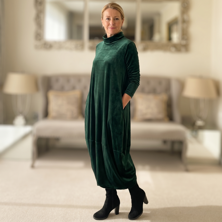Sofelle – Midi sukienka z weluru dla kobiet z kieszeniami