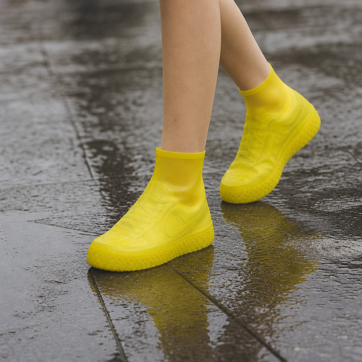 Drysole – Bezszwowe, elastyczne, silikonowe pokrowce na buty wodoodporne