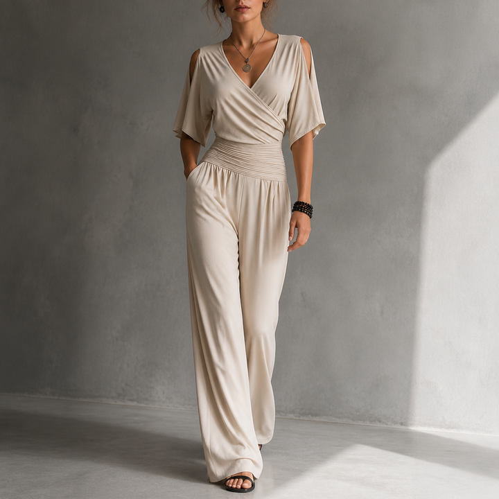 Wearbella – Kombinezon Wrap, który definiuje talię na każdym ciele