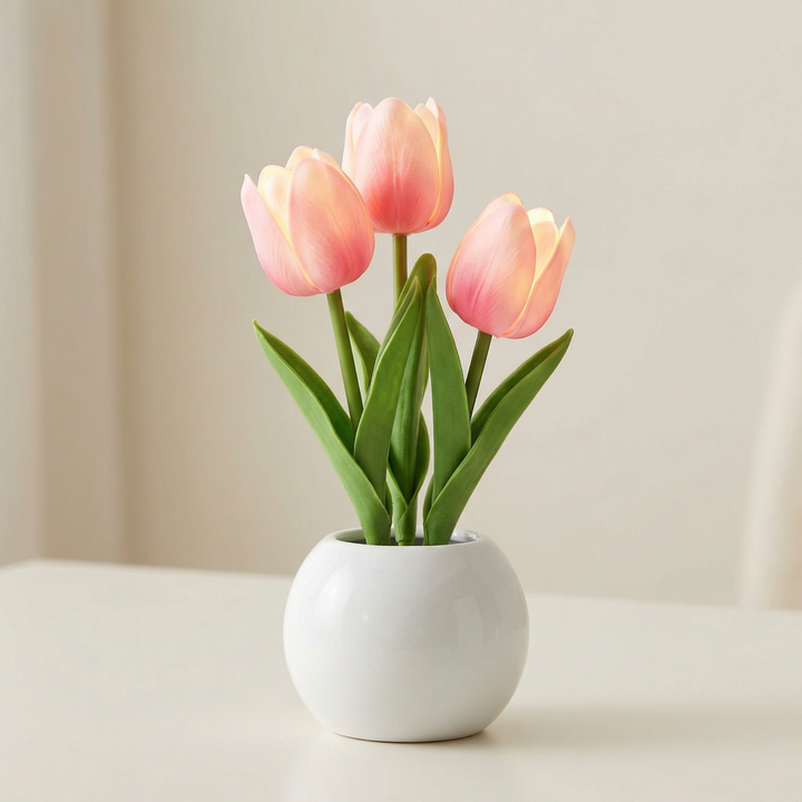 Bloomora – Lampa LED w kształcie tulipana z ceramiczną wazonem