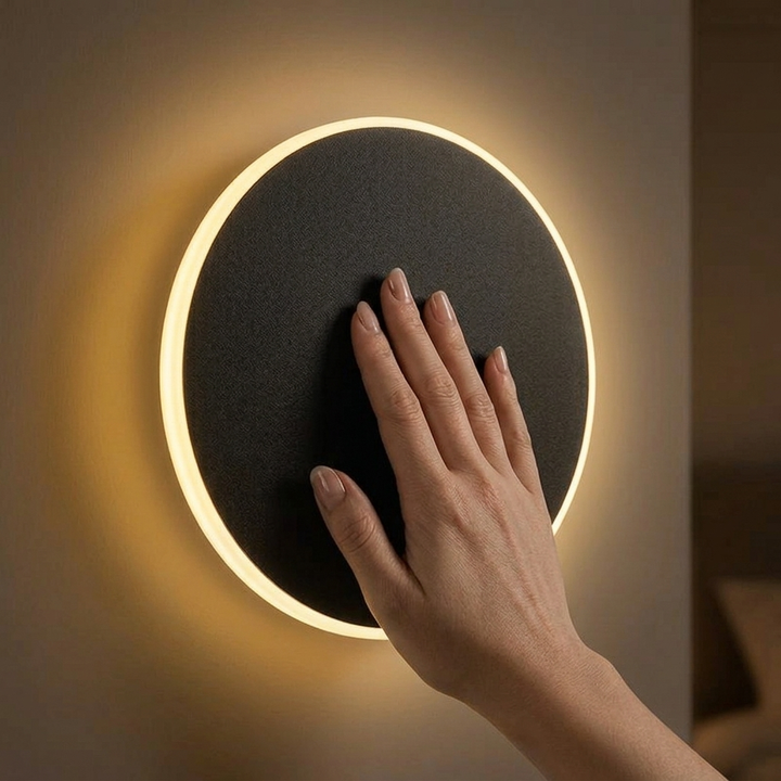 Lunaro – Lampa ścienna LED z podświetleniem Eclipse