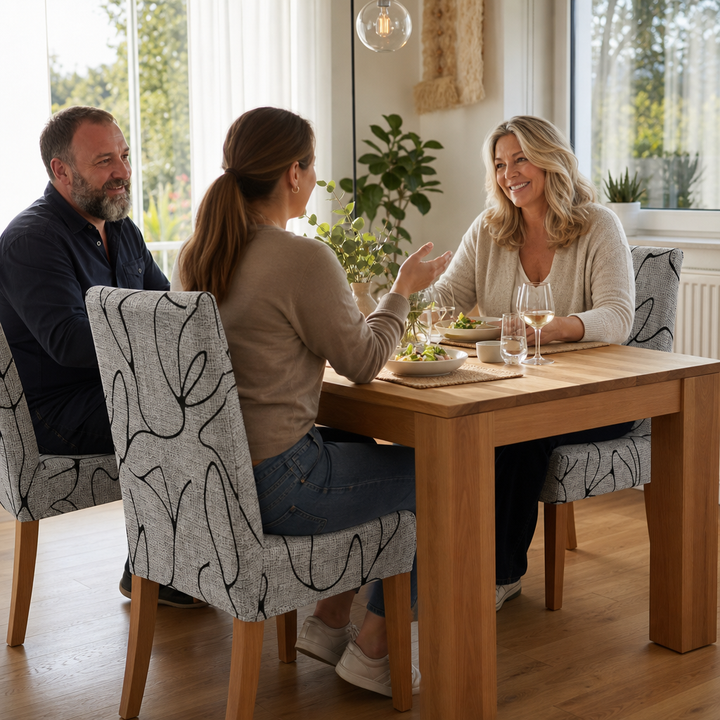 Snugchair – Elastyczny pokrowiec na krzesło jadalniane
