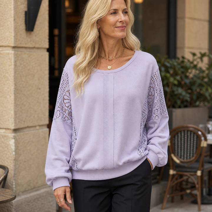 Lacebella – Sweter z kwiatowym koronkowym panelem i rękawami lantern