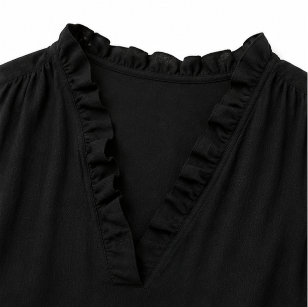 Soléra – Boho Sukienka Maxi z Falbanami i Dekoltem w Serek z Rękawami na Zwijanie