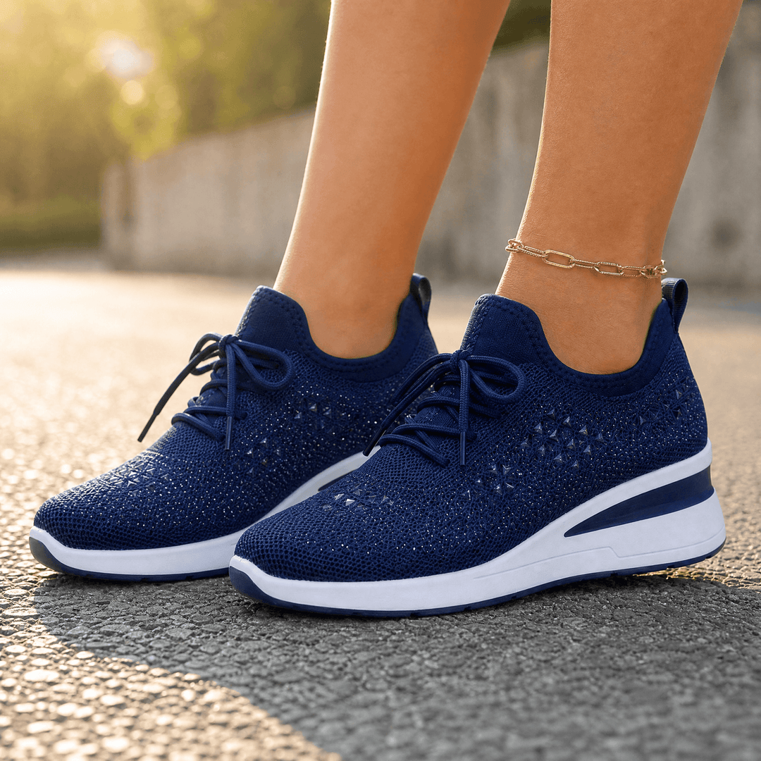 Stellara – Damskie sneakersy na koturnie z kryształkami