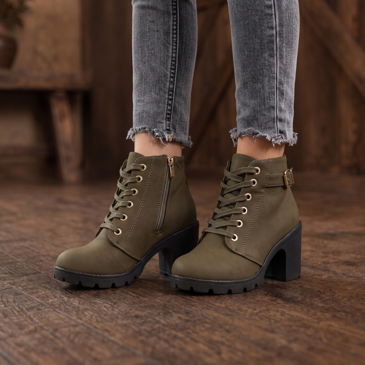 Buckle &amp; Bold – Botki na obcasie z wiązaniem