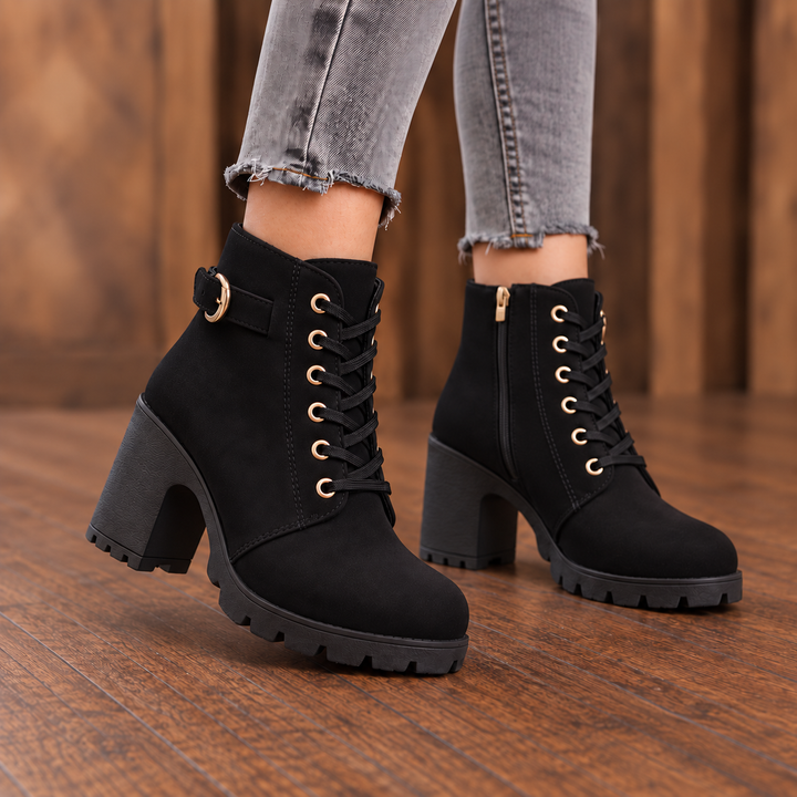 Buckle &amp; Bold – Botki na obcasie z wiązaniem