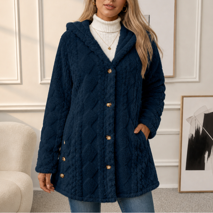 Wearbella – Puchowy płaszcz z kapturem w diamentowy żakard