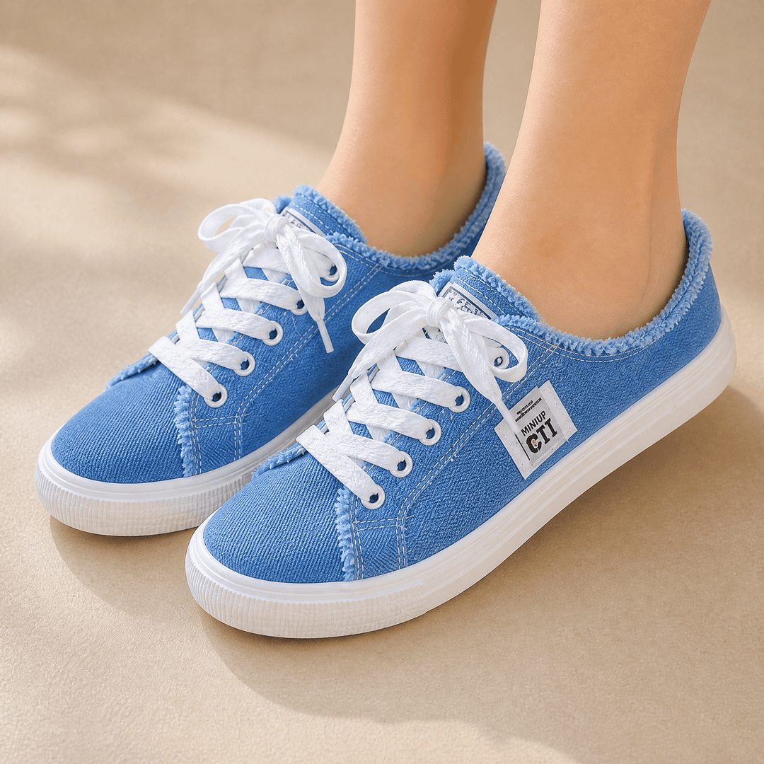 Vellora – Zniszczone Dżinsowe Sneakersy Slip-On